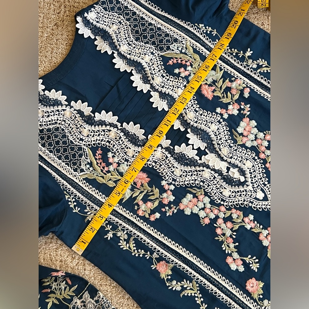 Embroidered Teal Blue Dress with Dupatta brand Saira Shakira India Pakistani - Picture 16 of 17